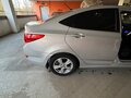 2013 Hyundai Solaris I, серебристый, 730000 рублей - вид 8