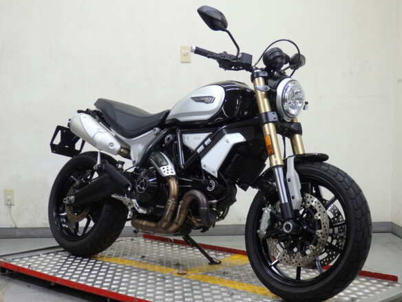 2020 Ducati Scrambler 1100, чёрный, 620000 рублей - вид 2