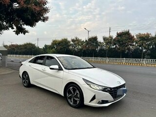 2022 Hyundai Elantra VII (CN7), белый, 1650000 рублей, вид 3