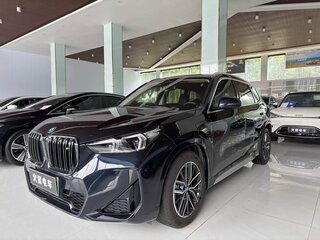 2024 BMW iX1 eDrive 25L, чёрный, 3090000 рублей, вид 1