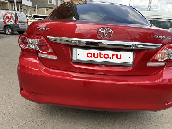 2011 Toyota Corolla X (E140, E150) Рестайлинг, пурпурный, 1300000 рублей - вид 8
