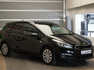 2018 Kia Ceed II Рестайлинг, чёрный, 1400000 рублей, вид 3