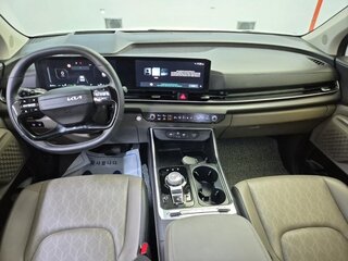 2024 Kia Carnival IV Рестайлинг, белый, 5740025 рублей, вид 3