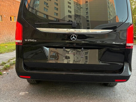 2017 Mercedes-Benz V-Класс Long 250 d длинный III (W447), чёрный, 3500000 рублей, вид 4