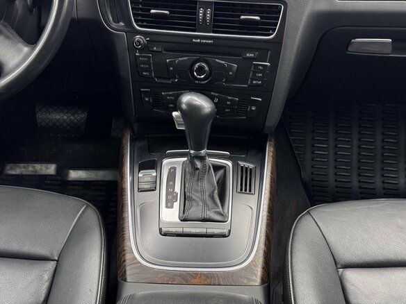 2010 Audi Q5 I (8R), белый, 1569000 рублей - вид 13