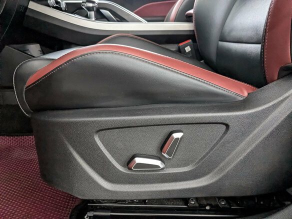 2023 Geely Coolray I, красный - вид 26