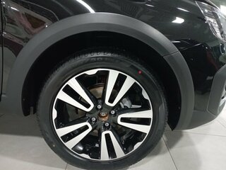 2026 Lada (ВАЗ) Vesta SW Cross I Рестайлинг (NG), чёрный, 2246000 рублей, вид 5
