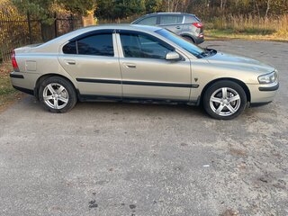 2004 Volvo S60 I, бежевый, 400000 рублей, вид 3