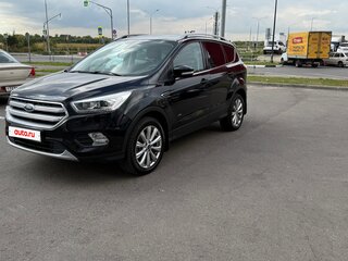 2017 Ford Kuga II Рестайлинг, чёрный, 1430000 рублей, вид 3