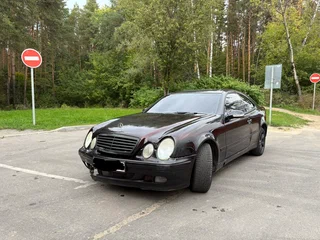 2000 Mercedes-Benz CLK-Класс 230 I (W208) Рестайлинг, чёрный, 315000 рублей, вид 1