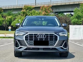 2023 Audi Q3 35 TFSI II (F3), серый, 2710000 рублей, вид 2