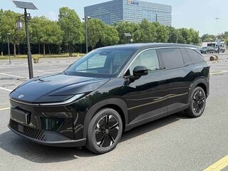 2026 Toyota bZ3X 50 kWh, чёрный, 2240000 рублей, вид 2