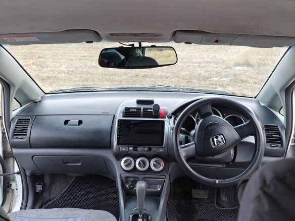 2008 Honda Fit Aria, белый, 480000 рублей - вид 5