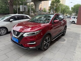 2023 Nissan Qashqai II Рестайлинг, красный, 1910008 рублей, вид 1
