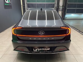 2021 Hyundai Sonata VIII (DN8), серый, 2000000 рублей, вид 5