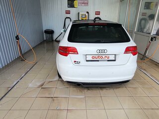 2010 Audi A3 II (8P) Рестайлинг 2, белый, 1000000 рублей, вид 2