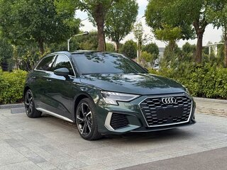 2023 Audi A3 Sportback 35 TFSI IV (8Y), зелёный, 2220000 рублей, вид 3