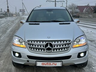 2007 Mercedes-Benz M-Класс 350 II (W164), серебристый, 900000 рублей, вид 1