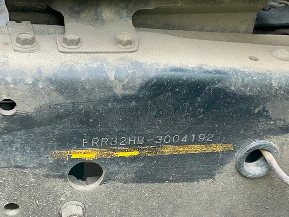 1993 Isuzu Forward (F-Series), красный, 1850000 рублей - вид 9