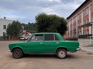 1979 Lada (ВАЗ) 2101, зелёный, 85000 рублей, вид 3