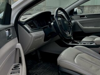 2019 Hyundai Sonata VII (LF) Рестайлинг, белый, 1850000 рублей, вид 4