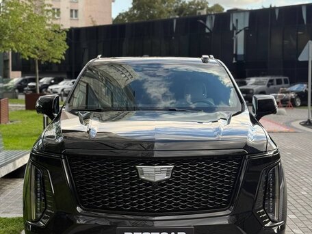 2025 Cadillac Escalade V Рестайлинг, чёрный, 19990000 рублей, вид 2