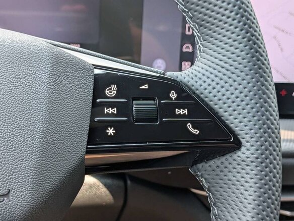 2026 Audi SQ5 III, синий, 11231243 рублей - вид 8