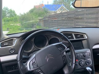 2013 Citroen C4 II, белый, 650000 рублей, вид 5