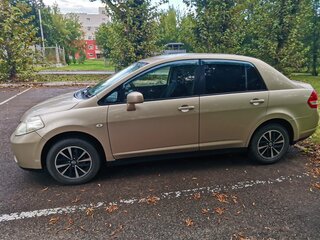 2010 Nissan Tiida Latio I, золотистый, 680000 рублей, вид 4