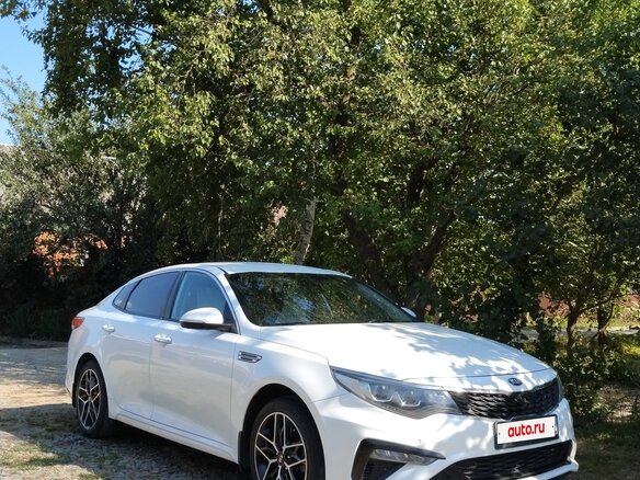 2019 Kia Optima IV Рестайлинг, белый, 1950000 рублей - вид 11