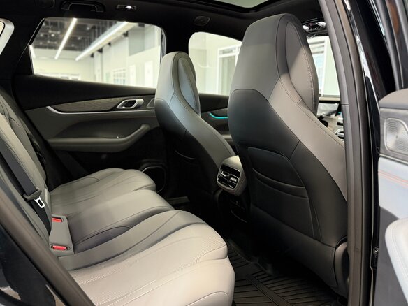 2026 Geely Galaxy M7, чёрный - вид 13