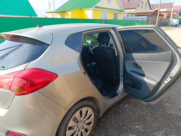 2013 Kia Ceed II, серебристый, 1250000 рублей - вид 6