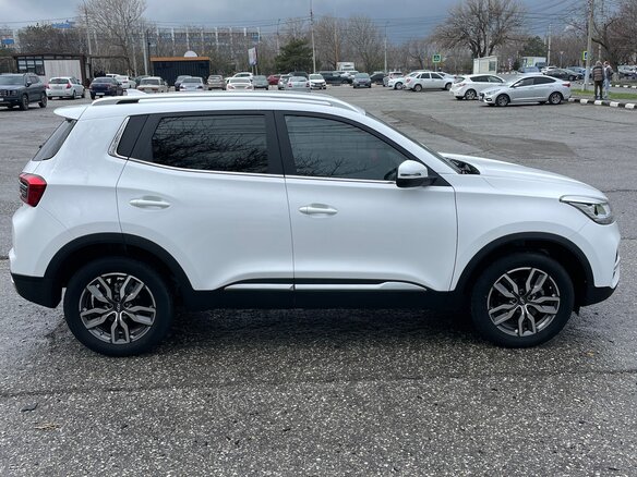 2022 Chery Tiggo 4 I Рестайлинг, белый, 1600000 рублей - вид 1