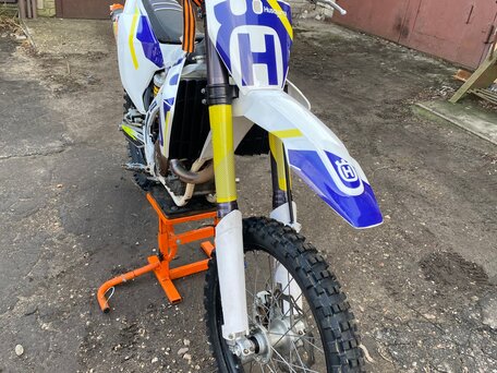 2016 Husqvarna FC 450, белый, 550000 рублей, вид 2