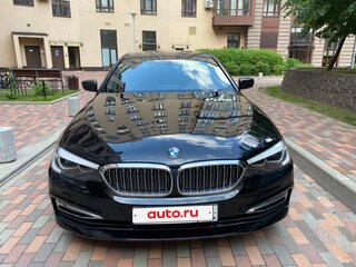 2017 BMW 5 серии 520d xDrive VII (G30/G31/G38), чёрный, 4000000 рублей, вид 3