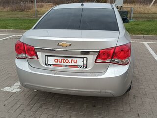 2012 Chevrolet Cruze I Рестайлинг, серебристый, 880000 рублей, вид 2