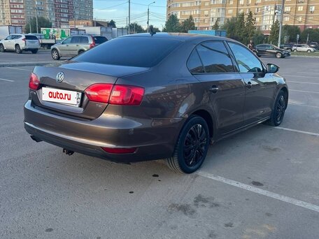 2011 Volkswagen Jetta VI, коричневый, 620000 рублей, вид 5