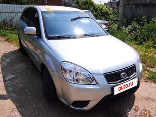 2011 Kia Rio II Рестайлинг, серебристый, 679999 рублей, вид 4