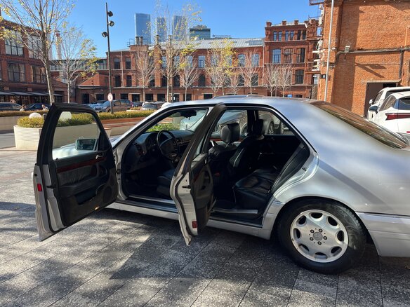 1996 Mercedes-Benz S-Класс 500 III (W140) Рестайлинг, белый, 2500000 рублей - вид 14