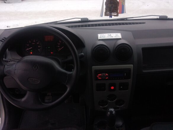 2007 Renault Logan I, серый, 250000 рублей - вид 9