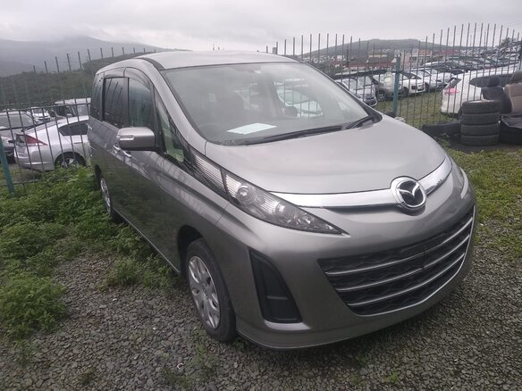 2014 Mazda Biante SkyActiv, белый, 1440000 рублей