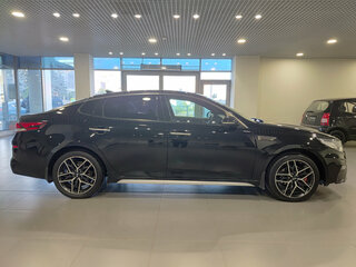 2018 Kia Optima IV Рестайлинг, чёрный, 1618000 рублей, вид 4