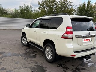 2013 Toyota Land Cruiser Prado 5-speed 150 Series Рестайлинг 1, белый, 4000000 рублей, вид 2