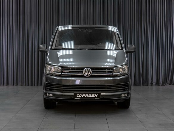 2016 Volkswagen Multivan T6, серый, 3269000 рублей - вид 2