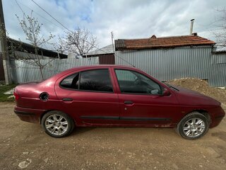 2000 Renault Megane I Рестайлинг, красный, 230000 рублей, вид 2
