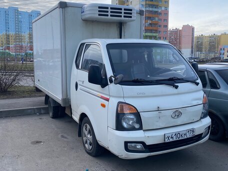 2012 Hyundai Porter II, белый, 900000 рублей, вид 2