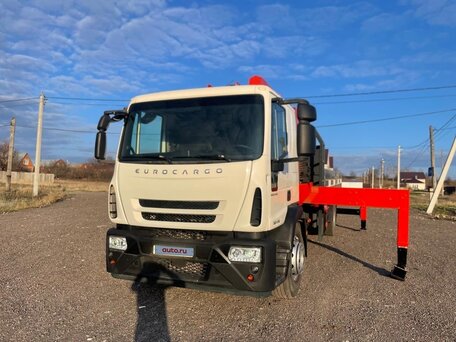 2017 Iveco EuroCargo, белый, 7050000 рублей, вид 2