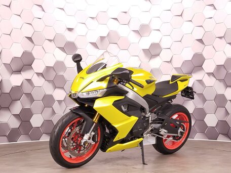 2021 Aprilia RS 660, жёлтый, 969000 рублей, вид 2