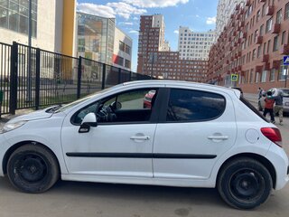 2009 Peugeot 207 I, белый, 350000 рублей, вид 3