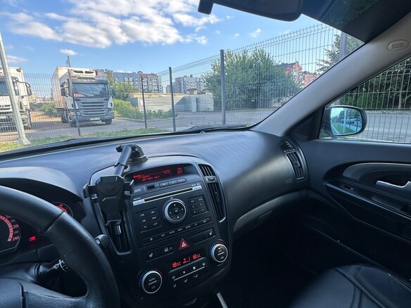 2011 Kia Ceed I Рестайлинг, белый, 770000 рублей - вид 11